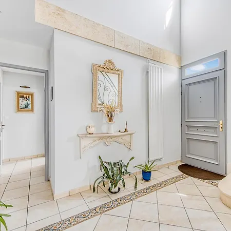 Bastide De Mongiraud *