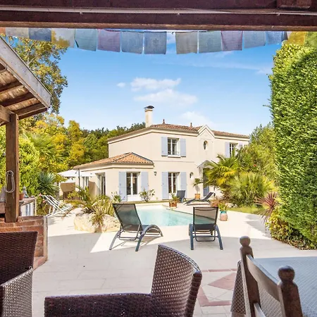 Bastide De Mongiraud * Blanquefort (Gironde)